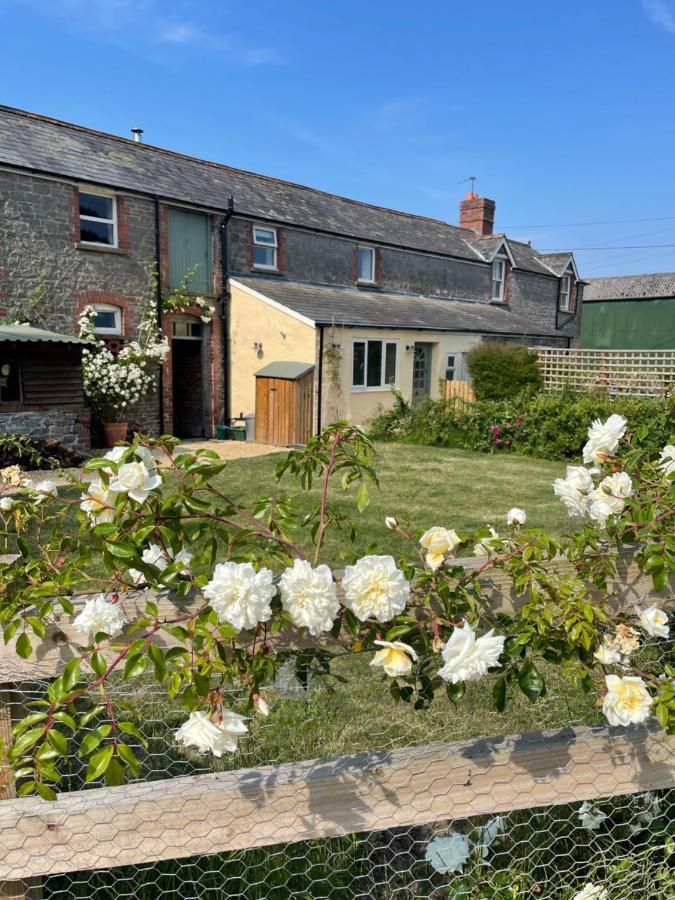 Relaxing Cottage In The Beautiful Usk Valley Exterior photo